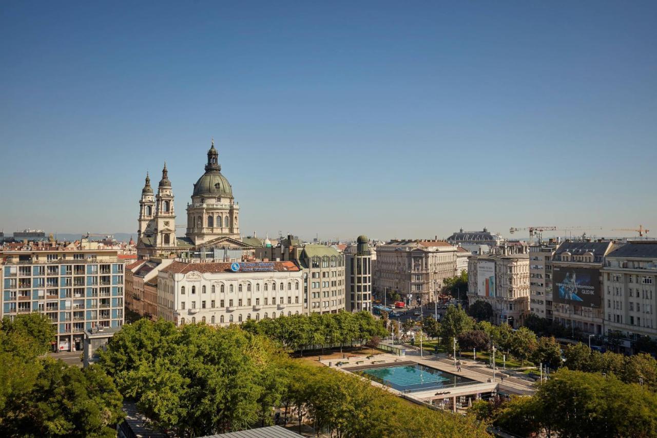 Suite Chairman