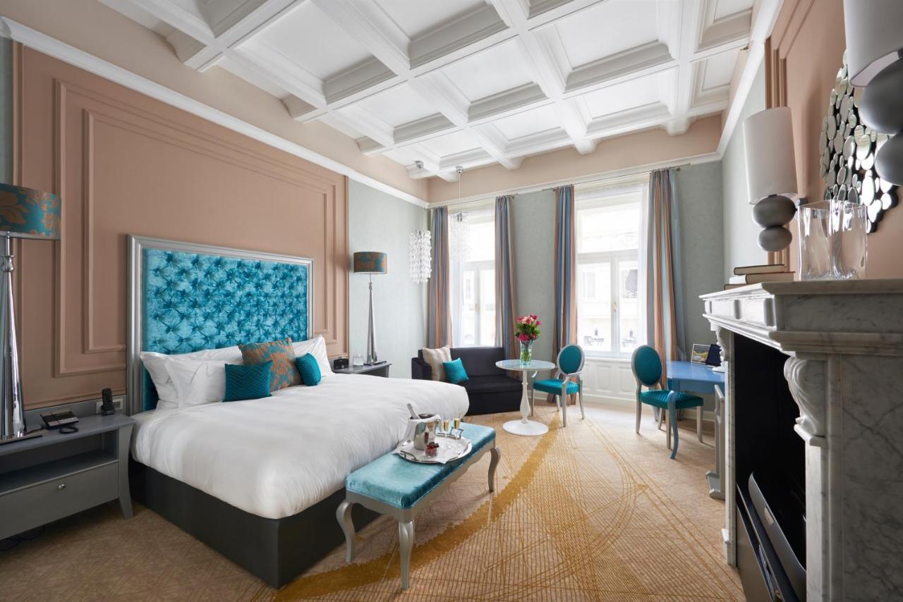 Signature Aria - Chambre Lit King-Size avec Canapé