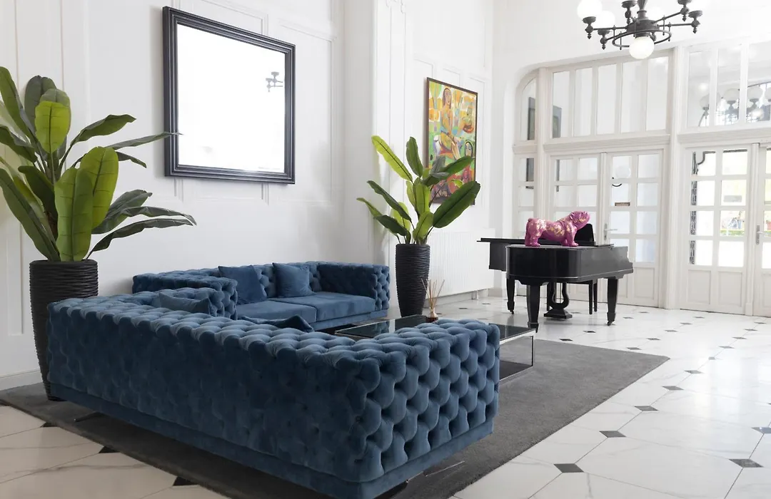Zoya Luxury Residence-1