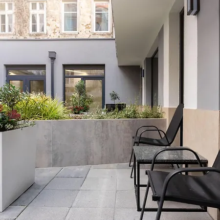 Onyx Luxury Budapest-2