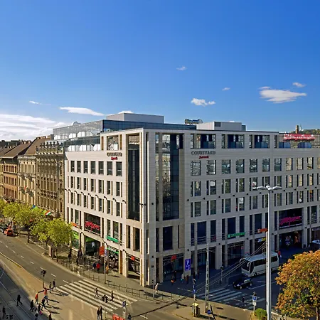 Courtyard By Marriott Budapest City Center-2