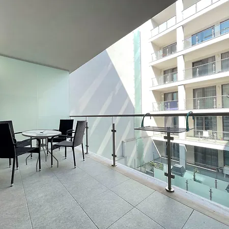 Smart Hotel Budapest-3
